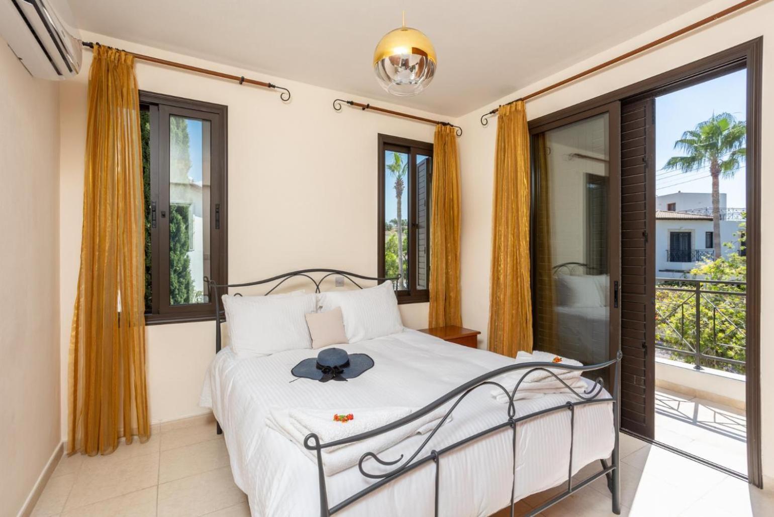 Villa Iliana Polis Extérieur photo